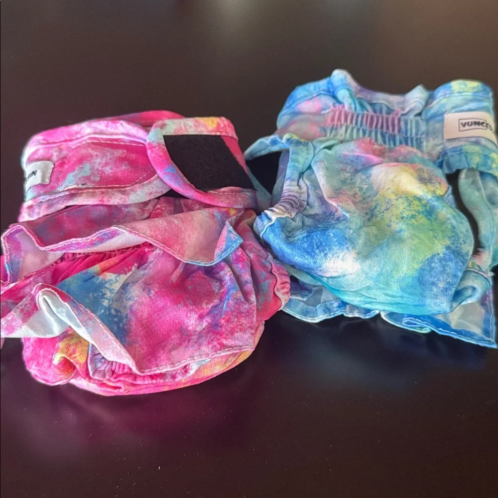 Dog diapers size small